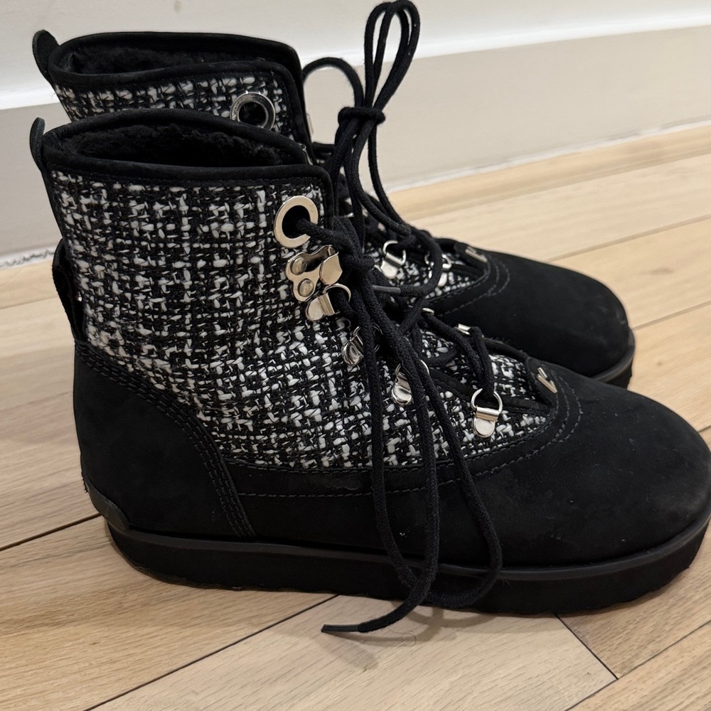 Larroude Vail Boot Black White Tweed Suede Women’s Sz 7.5 Ankle Platform Bootie
